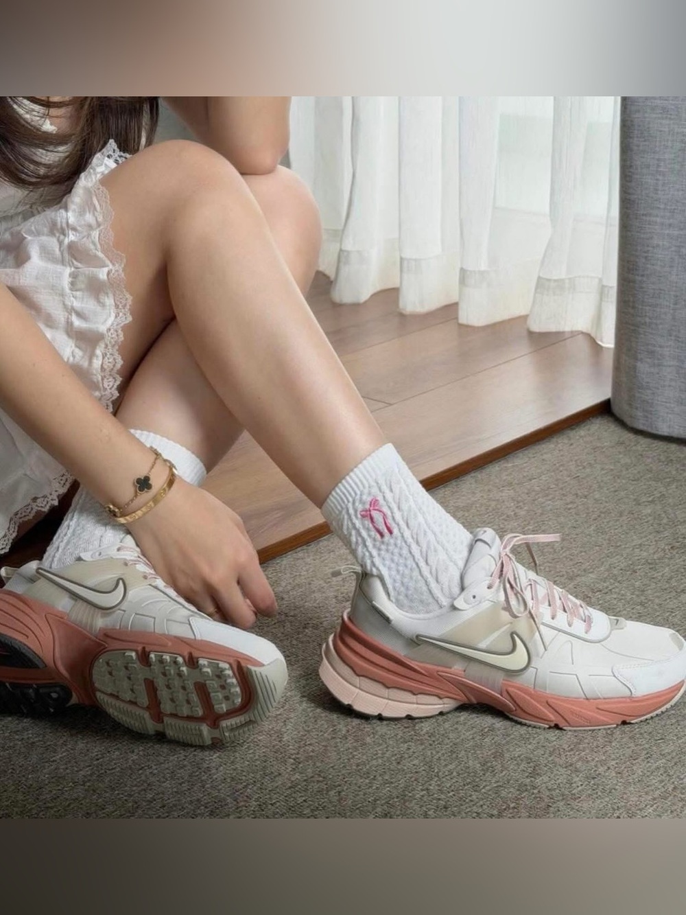 Nike Wmns V2K Run GTX Gore-Tex Phantom Terra Blush Women Casual Shoes